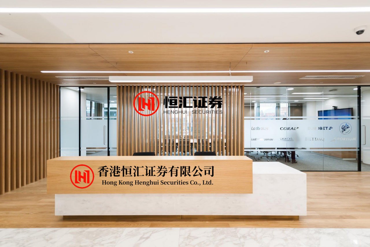恒利配资 英超还有四队仍在征战主要欧战赛事, 德西法各两队意甲全军覆没